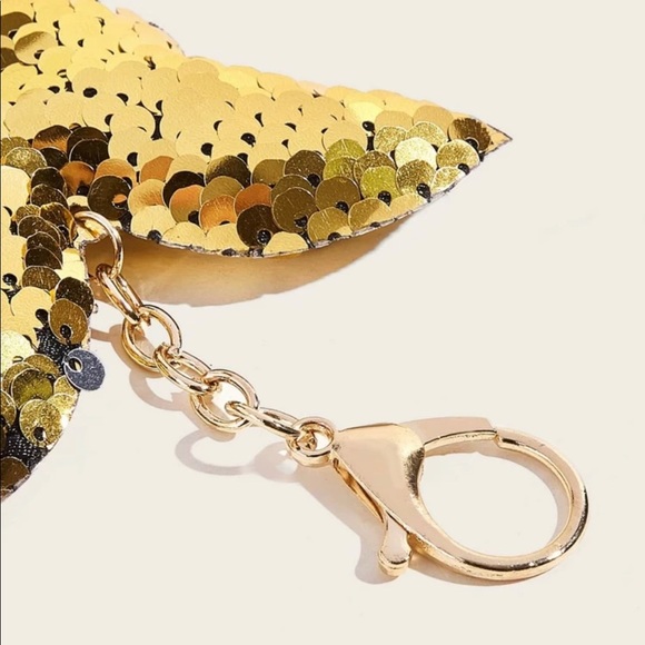 FREE WITH BAG -Golden Sequins Butterfly Charm - Picture 3 of 4